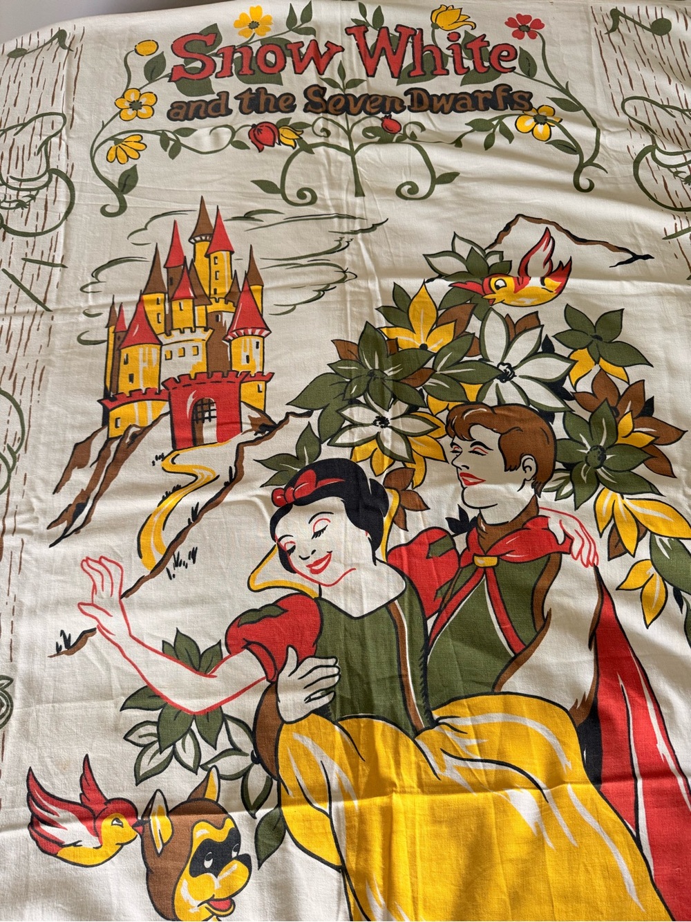 Rare Vintage Disney Snow White Tapestry - Red, Yellow, Green, Cream